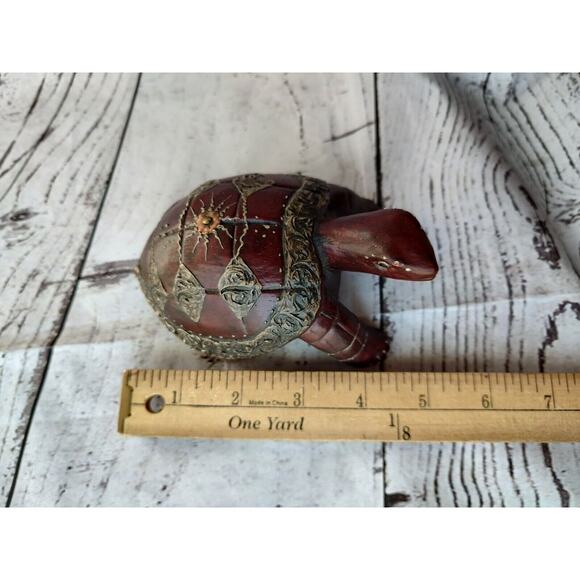 Carved wood Decorative Turtle Indonesian - Picture 7 of 8